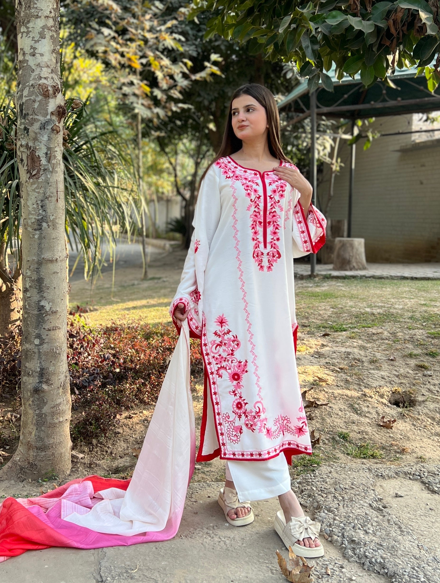 RAYA Embroidered 3 pc